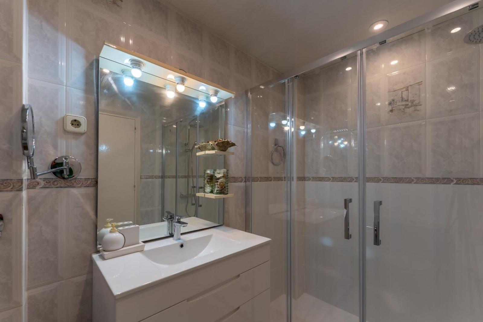 Apartamento Pau Picasso Con Terraza Tossa De Mar Zewnętrze zdjęcie